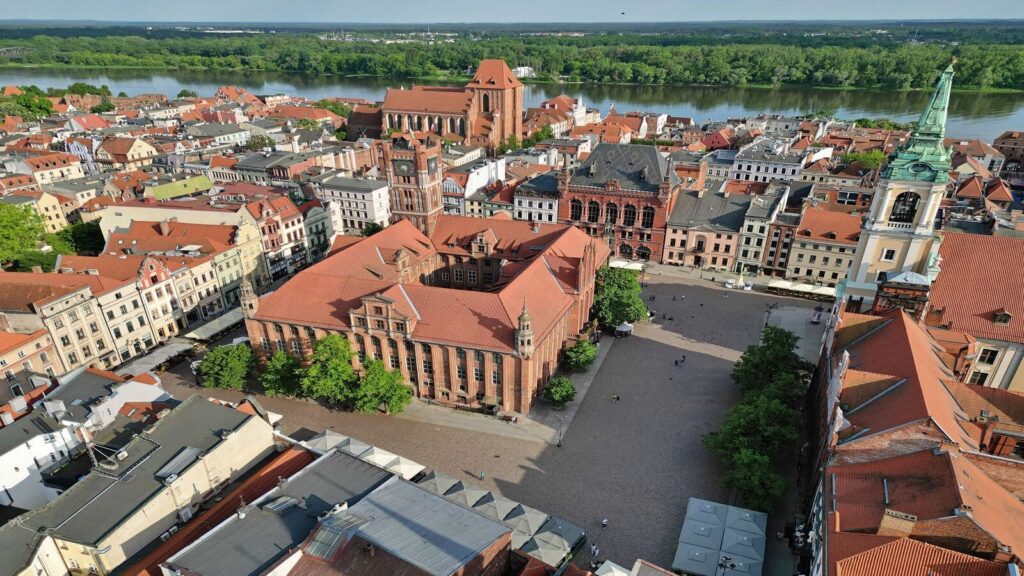 Toruń – Licheń Stary – Biskupin